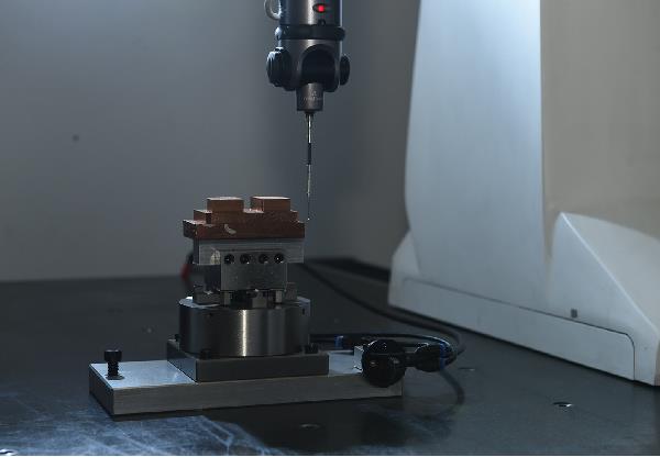 汽車零件注塑模具加工 汽車零件注塑模具加工