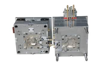 在注塑模具制造中什么叫做行位和斜頂？