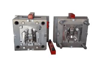 設計精密注塑模具的時候應該注意哪些問題呢？