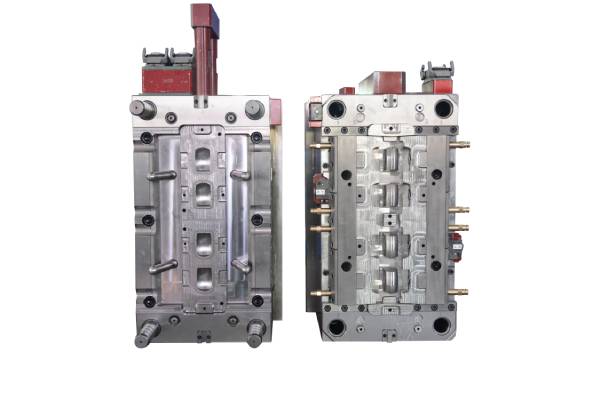 塑料注塑模具定制加工(1) 塑料注塑模具定制加工(1)