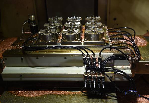 精密注塑模具加工生產 精密注塑模具加工生產