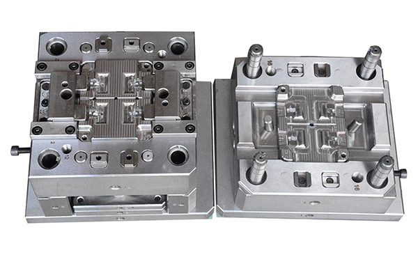 淺談汽車(chē)注塑模具廠(chǎng)家在注塑成型過(guò)程中產(chǎn)生氣泡的該如何解決