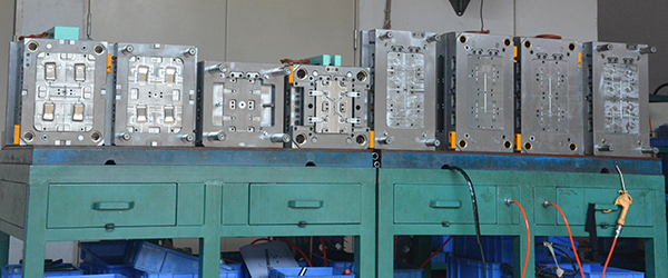 高精密塑膠模具加工生產 高精密塑膠模具加工生產