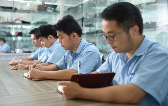 貿(mào)易戰(zhàn)對模具行業(yè)的影響：挑戰(zhàn)與機(jī)遇并存