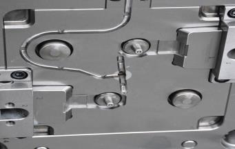 常見(jiàn)的包膠模具類型有哪些？